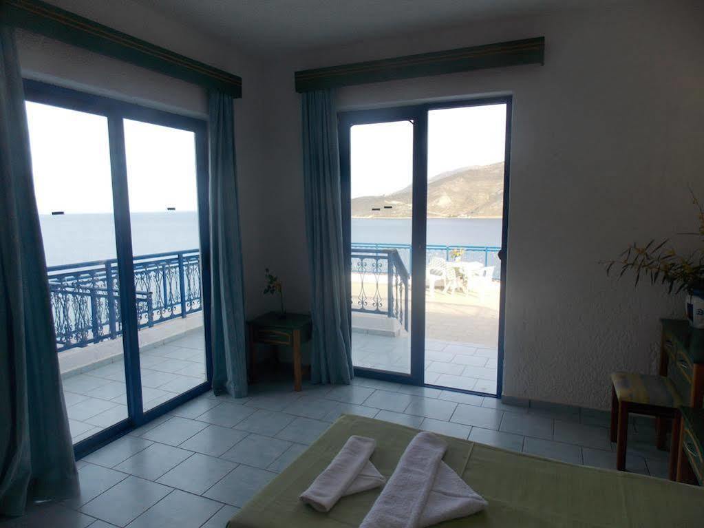 Marina Studios Tilos Luaran gambar